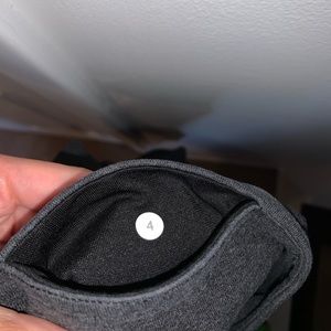 LULU LEMON crop leggings